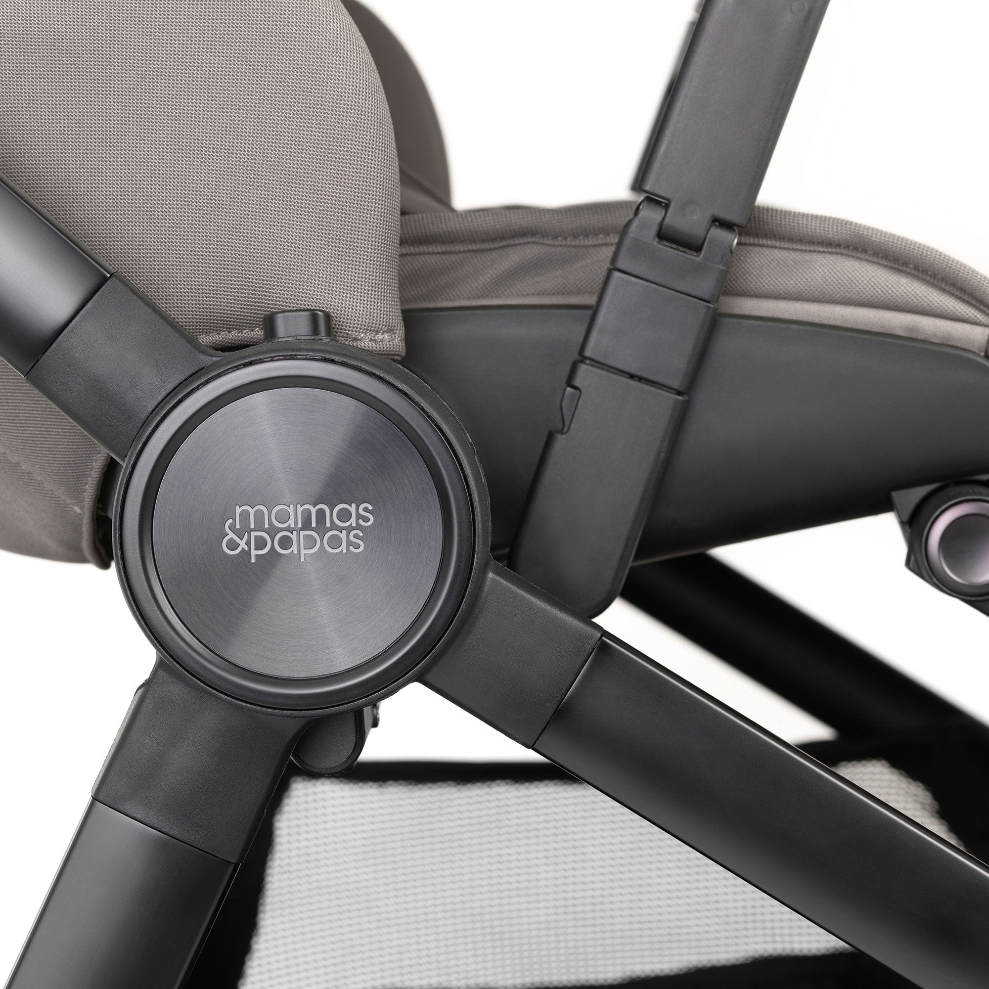 Mamas & Papas baby prams Mamas & Papas Vardo Complete Cybex Bundle - Storm