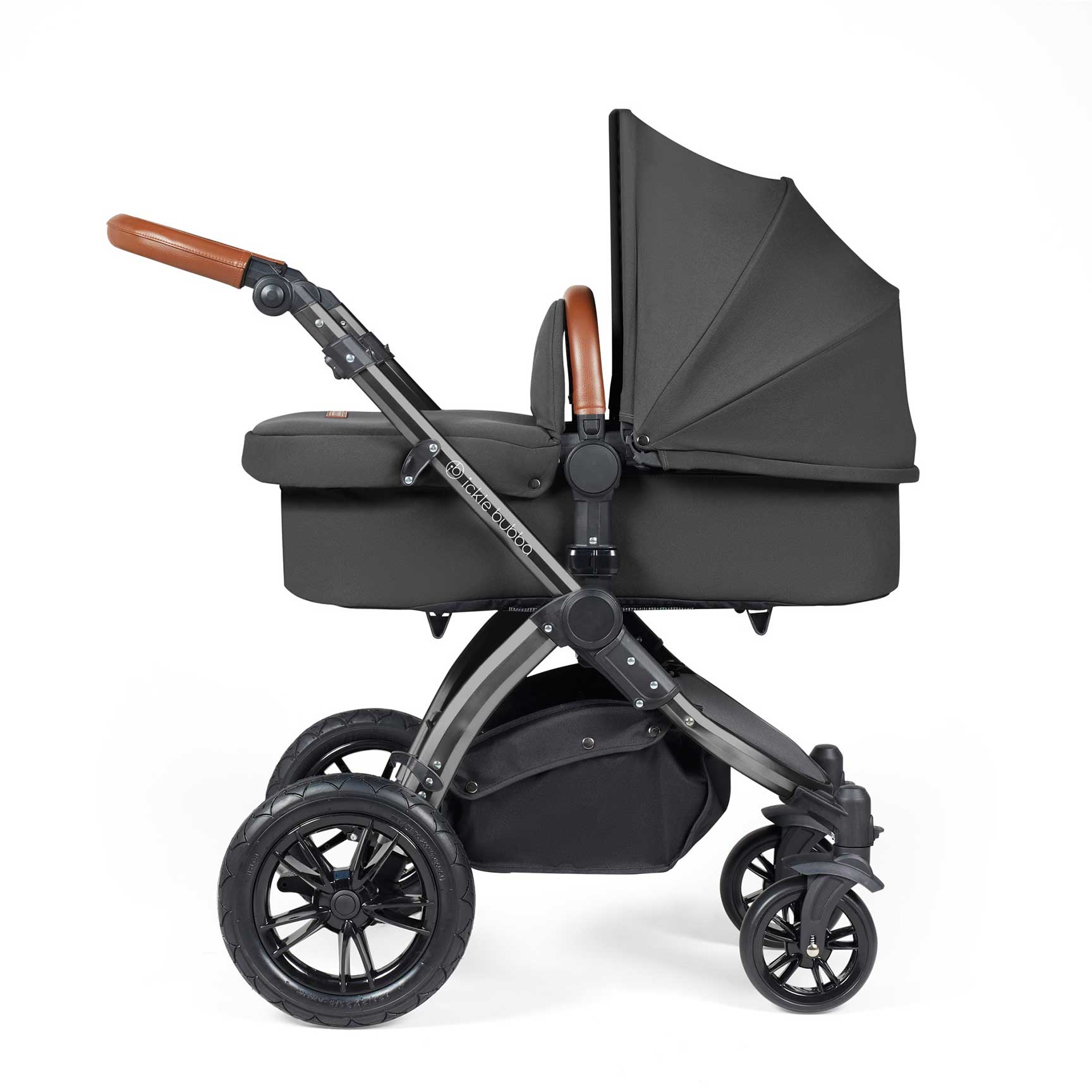 Ickle Bubba travel systems Ickle Bubba Stomp Luxe All-in-One Travel System with Isofix Base - Black/Charcoal Grey/Tan 10-011-300-207