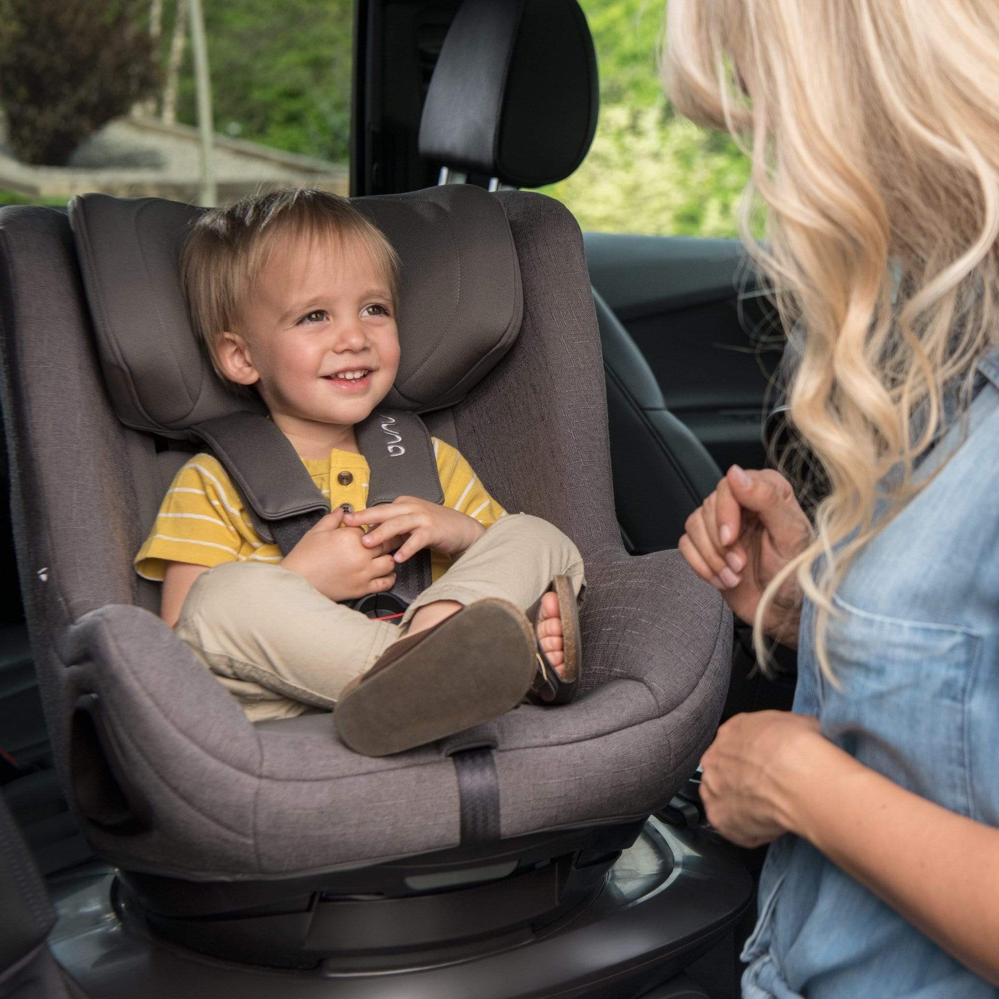 Nuna car seat age sales range